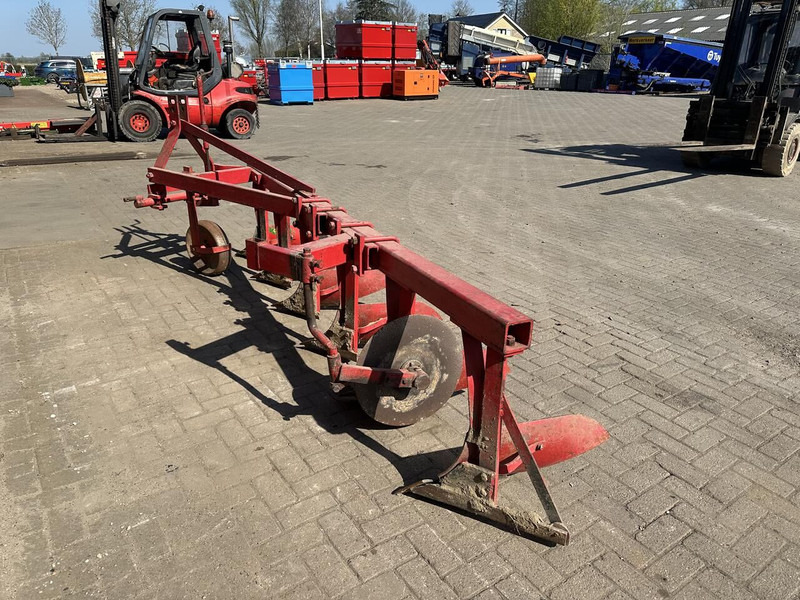 Ploeg - Gebruikt - Charrue: photos 4 Ploeg - Gebruikt - Charrue: photos 4