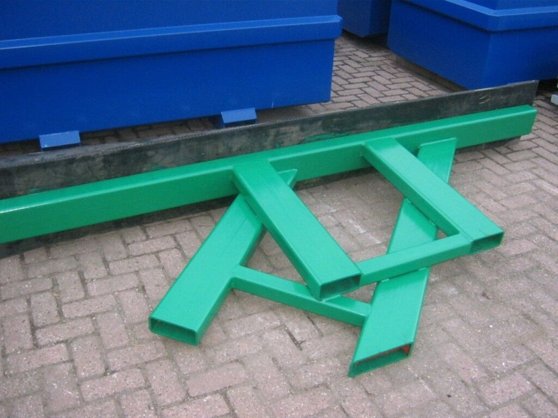 Rubberschuif voor kraan en shovel - Outils du sol: photos 3 Rubberschuif voor kraan en shovel - Outils du sol: photos 3