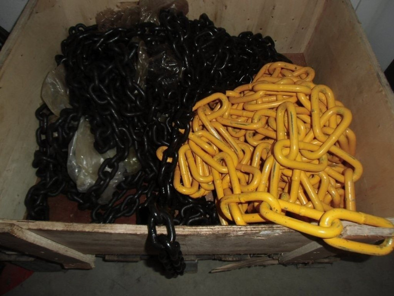 Stalen ketting 10 mm - Treuil: photos 1 Stalen ketting 10 mm - Treuil: photos 1