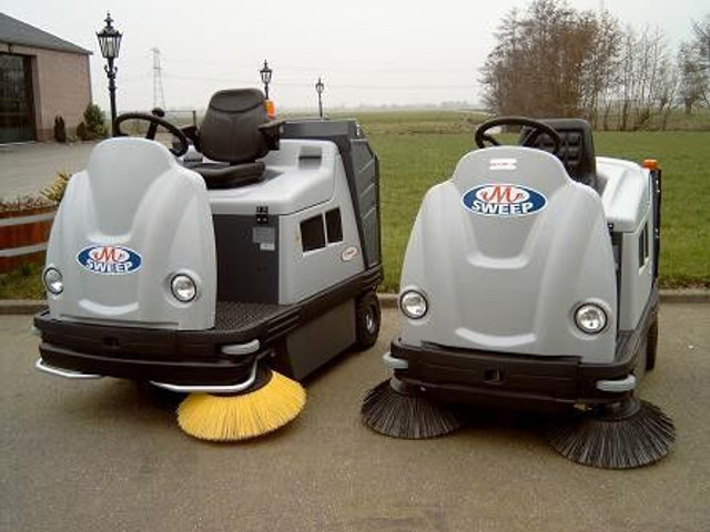 Zit - Balayeuse de voirie: photos 1 Zit - Balayeuse de voirie: photos 1