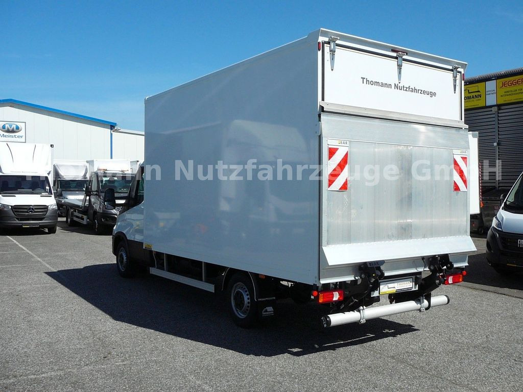 Iveco Daily 35S18 Koffer Ladebordwand Iveco Daily 35S18 Koffer Ladebordwand - Fourgon grand volume: photos 5 Iveco Daily 35S18 Koffer Ladebordwand Iveco Daily 35S18 Koffer Ladebordwand - Fourgon grand volume: photos 5