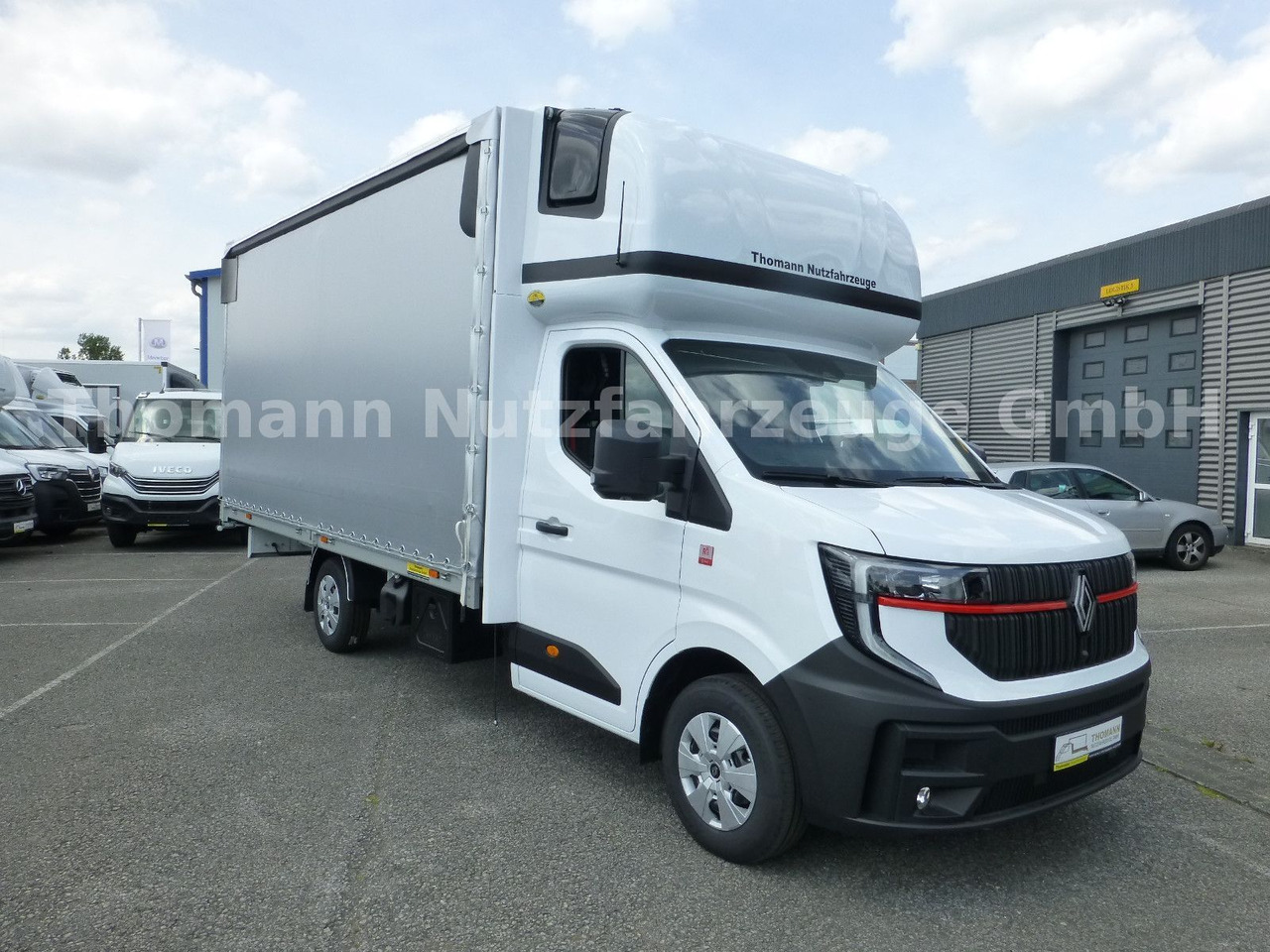 Renault NEW Master Pritsche Plane Schlafkabine - Utilitaire rideaux coulissants (PLSC): photos 1 Renault NEW Master Pritsche Plane Schlafkabine - Utilitaire rideaux coulissants (PLSC): photos 1