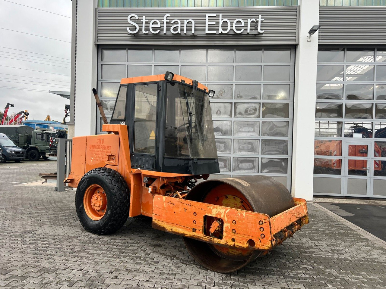 CAT CS 433C Walze / 3804 h - Compacteur à pieds de mouton/ Monocylindre: photos 1 CAT CS 433C Walze / 3804 h - Compacteur à pieds de mouton/ Monocylindre: photos 1