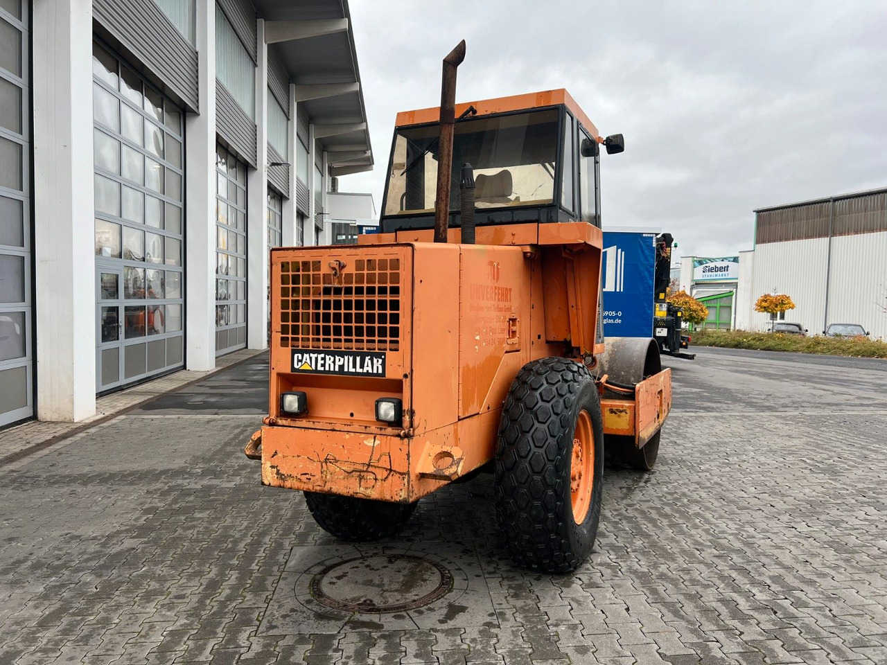 CAT CS 433C Walze / 3804 h - Compacteur à pieds de mouton/ Monocylindre: photos 4 CAT CS 433C Walze / 3804 h - Compacteur à pieds de mouton/ Monocylindre: photos 4