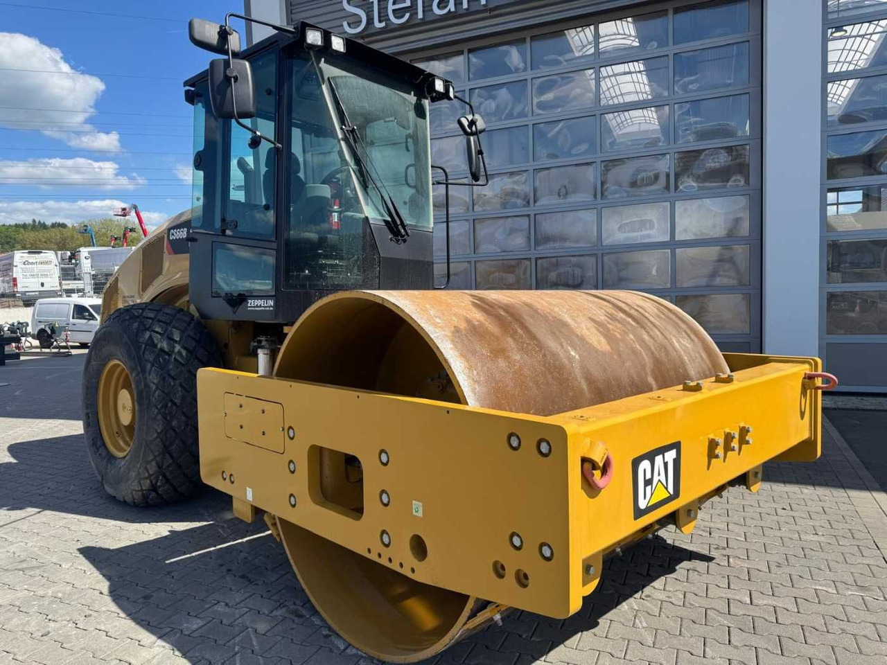 CAT CS66B / 2017 / nur 83h! / Klima / neuwertig! - Compacteur à pieds de mouton/ Monocylindre: photos 2 CAT CS66B / 2017 / nur 83h! / Klima / neuwertig! - Compacteur à pieds de mouton/ Monocylindre: photos 2
