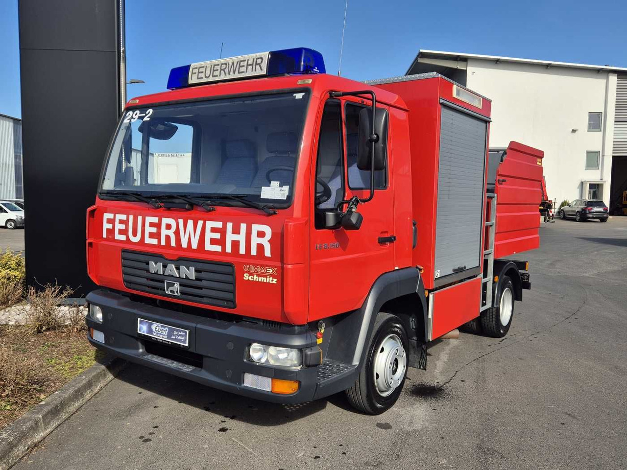 MAN LE 8.150 Schaumlöschfahrzeug Schmitz SLF25/25 - Camion: photos 2 MAN LE 8.150 Schaumlöschfahrzeug Schmitz SLF25/25 - Camion: photos 2