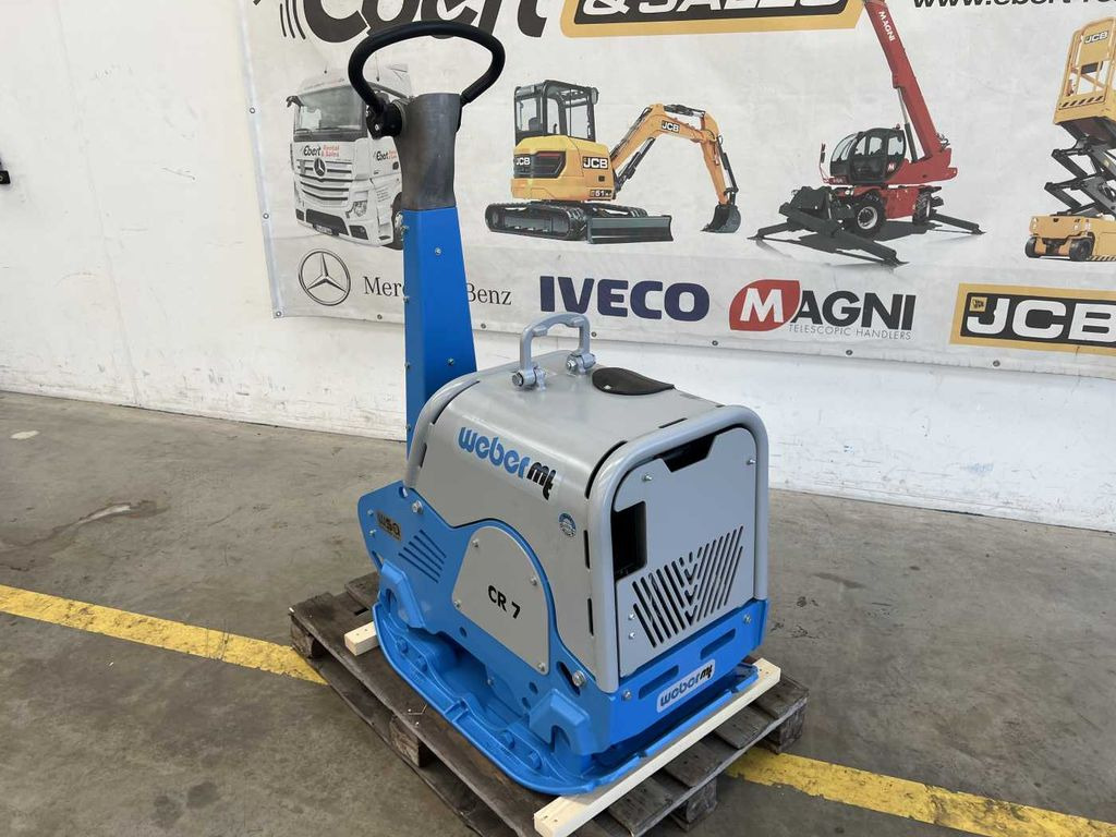 Weber CR 7 WSA Hatz-Diesel / 484 kg Rüttelplatte  - Engins de chantier: photos 2 Weber CR 7 WSA Hatz-Diesel / 484 kg Rüttelplatte  - Engins de chantier: photos 2