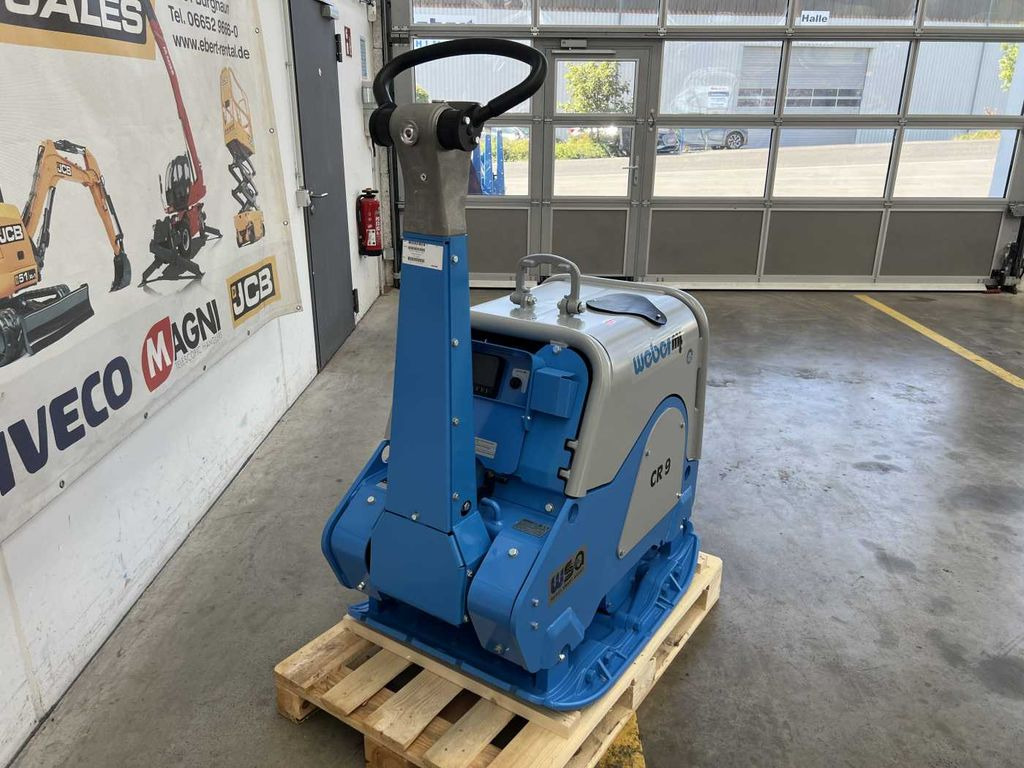 Weber CR 9 WSA Hatz-Diesel / 743 kg Rüttelplatte  - Engins de chantier: photos 4 Weber CR 9 WSA Hatz-Diesel / 743 kg Rüttelplatte  - Engins de chantier: photos 4