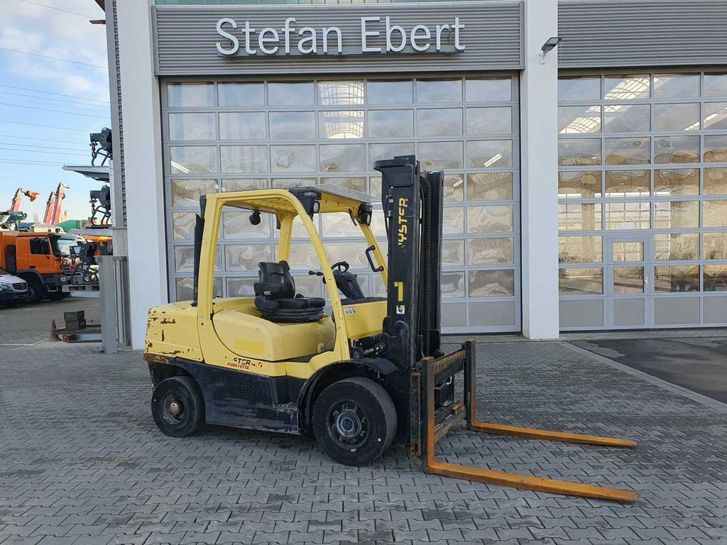 Hyster H4.5 FT S5 / Duplex: 3.40m / nur 3.366h! / SS Hyster H4.5 FT S5 / Duplex: 3.40m / nur 3.366h! / SS - Chariot élévateur diesel: photos 1 Hyster H4.5 FT S5 / Duplex: 3.40m / nur 3.366h! / SS Hyster H4.5 FT S5 / Duplex: 3.40m / nur 3.366h! / SS - Chariot élévateur diesel: photos 1