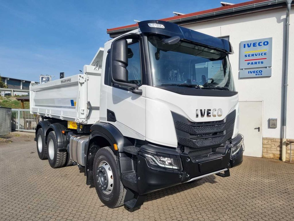 Iveco AD300X48Z HR OFF 6x4 Meiller-Kipper + Bordmatik - Camion benne: photos 4 Iveco AD300X48Z HR OFF 6x4 Meiller-Kipper + Bordmatik - Camion benne: photos 4