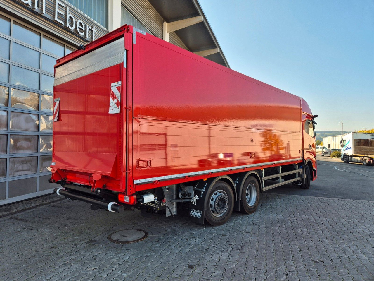 Camion pour le transport de boissons Iveco AS260S50Y/FS Schwenkwand LBW 2xAHK CAM Intarder: photos 12