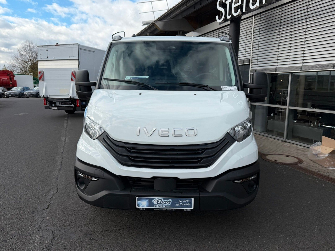 Iveco Daily 35S14 A8*R3.450mm*Automatik*Kamera*3Sitze* - Utilitaire benne: photos 2 Iveco Daily 35S14 A8*R3.450mm*Automatik*Kamera*3Sitze* - Utilitaire benne: photos 2