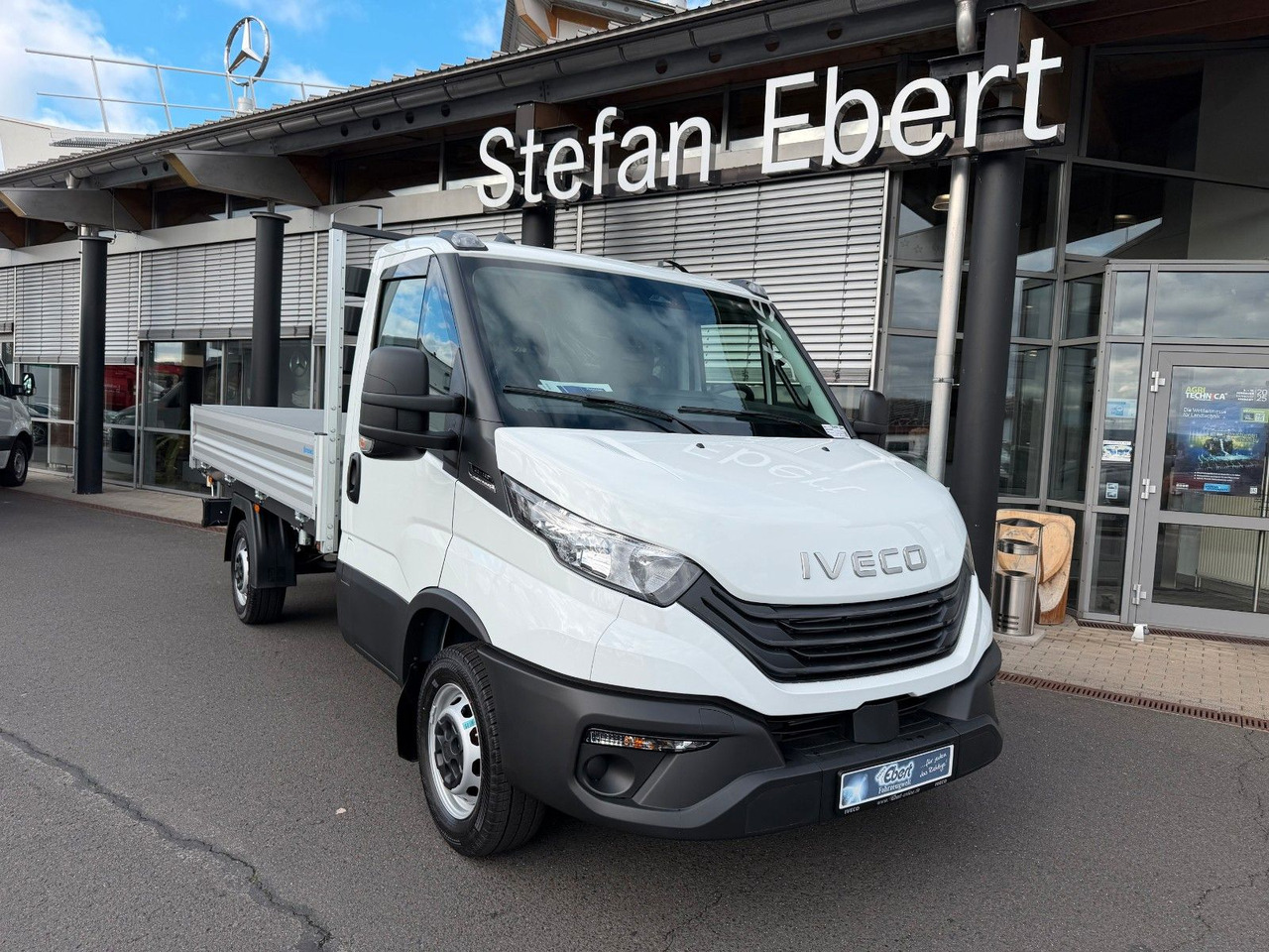 Iveco Daily 35S14 A8*R3.450mm*Automatik*Kamera*3Sitze* - Utilitaire benne: photos 1 Iveco Daily 35S14 A8*R3.450mm*Automatik*Kamera*3Sitze* - Utilitaire benne: photos 1