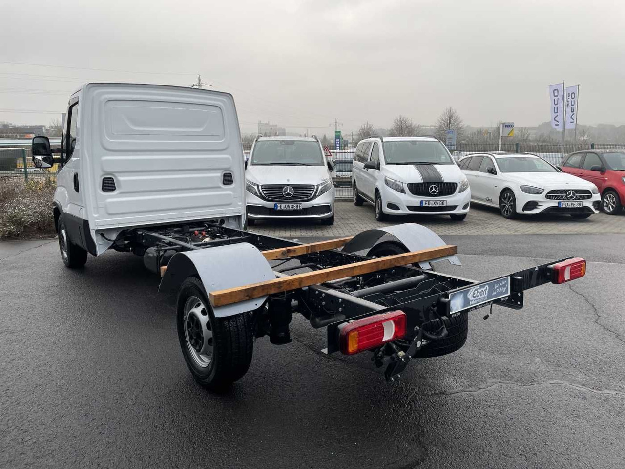 Iveco Daily 35S14H A8 *R4100mm*Automatik*Luft* - Fourgon grand volume: photos 3 Iveco Daily 35S14H A8 *R4100mm*Automatik*Luft* - Fourgon grand volume: photos 3