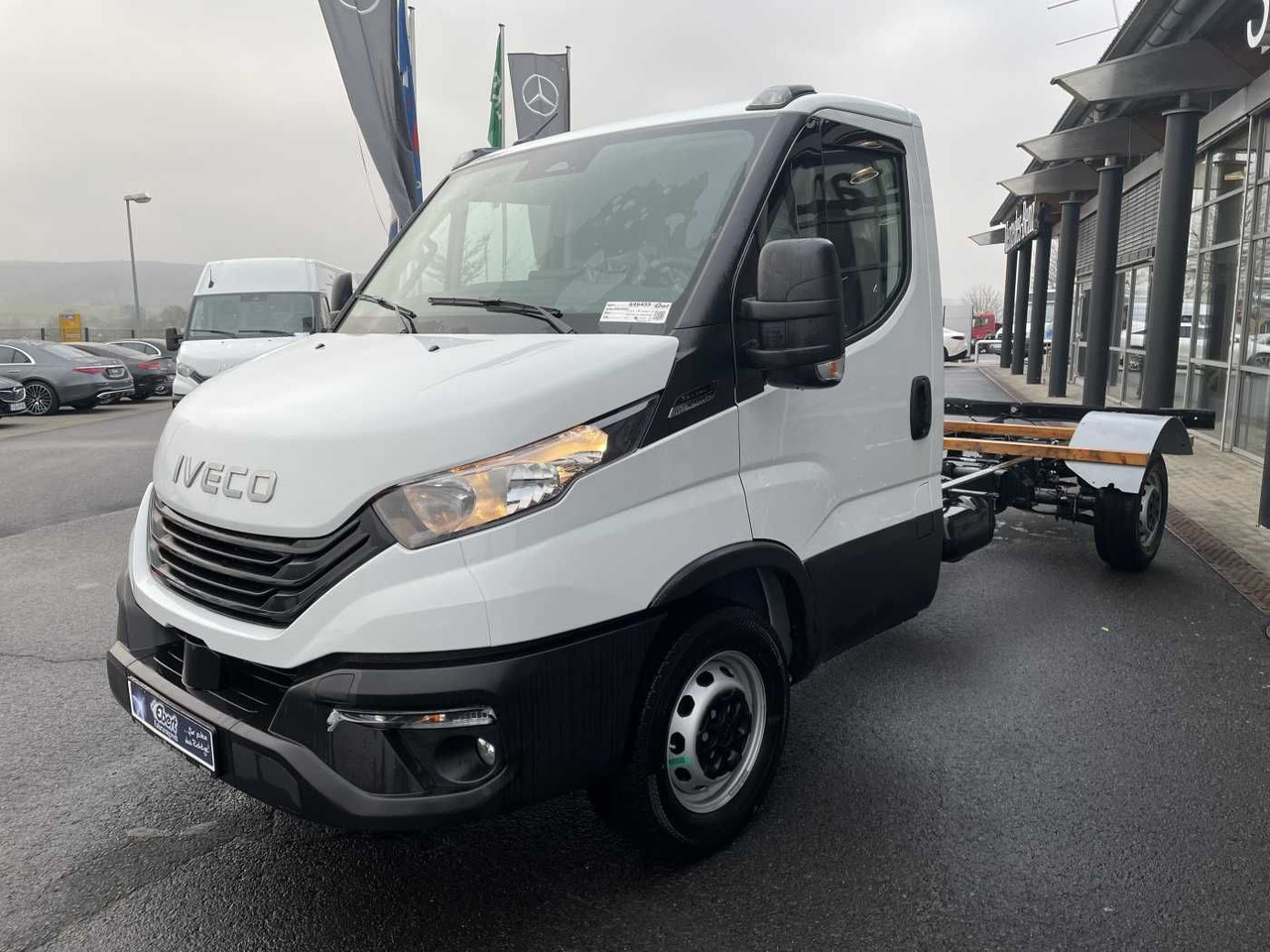 Iveco Daily 35S14H A8 *R4100mm*Automatik*Luft* - Fourgon grand volume: photos 2 Iveco Daily 35S14H A8 *R4100mm*Automatik*Luft* - Fourgon grand volume: photos 2
