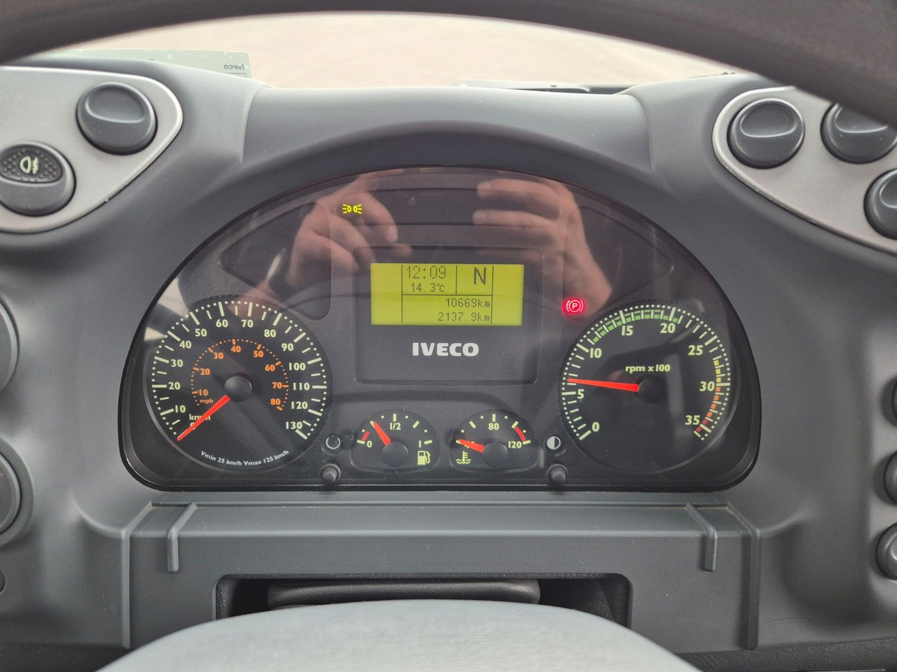 Iveco Eurocargo ML100E22WM-BW 4x4 Pritsche L-Haus Bett — crédit-bail Iveco Eurocargo ML100E22WM-BW 4x4 Pritsche L-Haus Bett: photos 15 Iveco Eurocargo ML100E22WM-BW 4x4 Pritsche L-Haus Bett — crédit-bail Iveco Eurocargo ML100E22WM-BW 4x4 Pritsche L-Haus Bett: photos 15