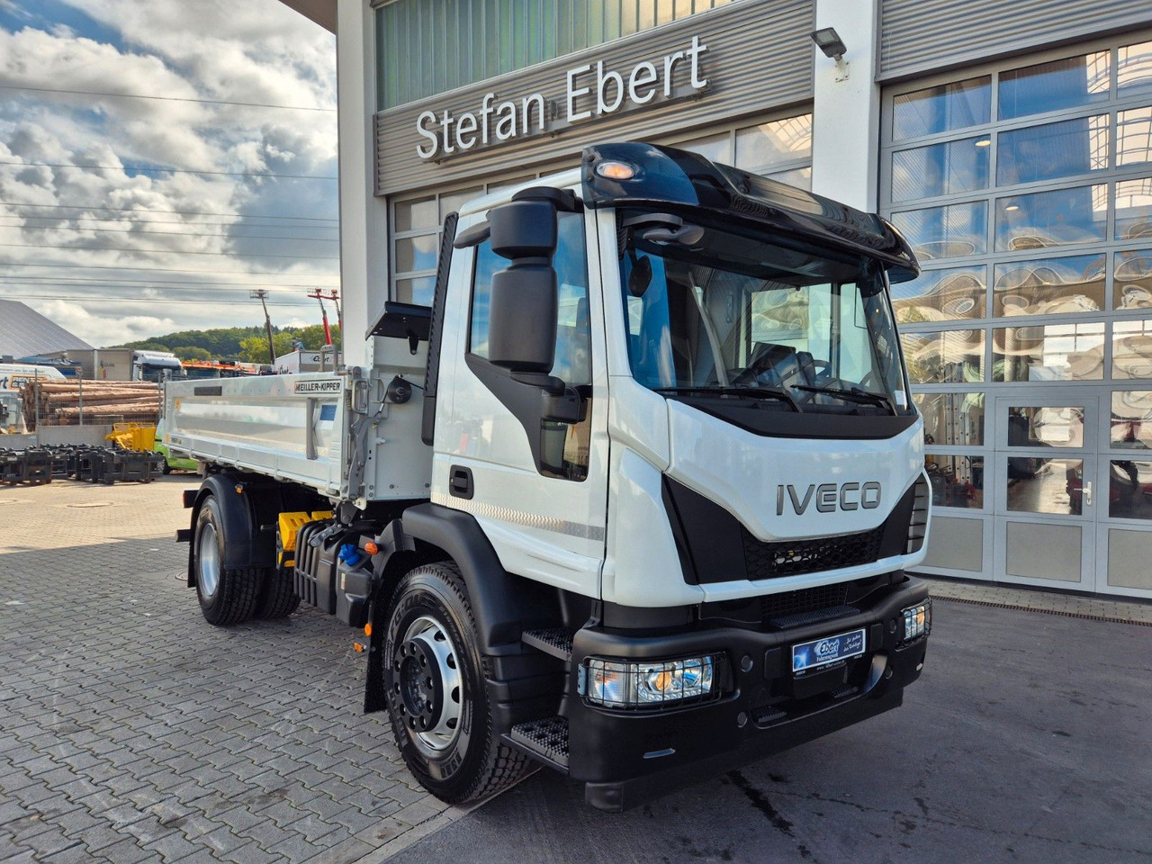 Iveco Eurocargo ML180E32K 4x2 Meiller AHK - Camion benne: photos 4 Iveco Eurocargo ML180E32K 4x2 Meiller AHK - Camion benne: photos 4