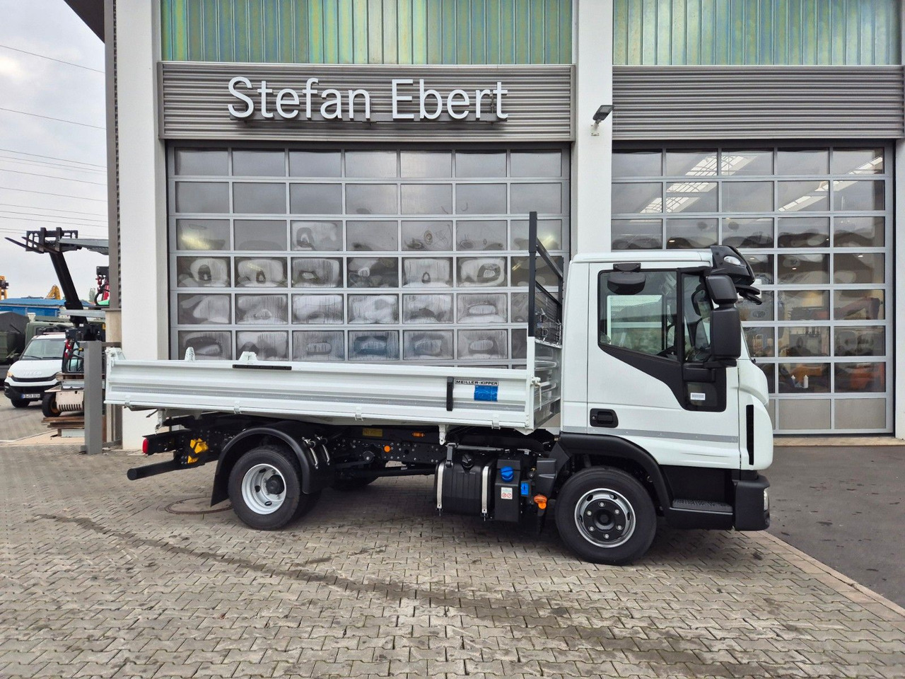 Camion benne Iveco Eurocargo ML80E21 Meiller Kipper 2x AHK 3 Sitze: photos 8