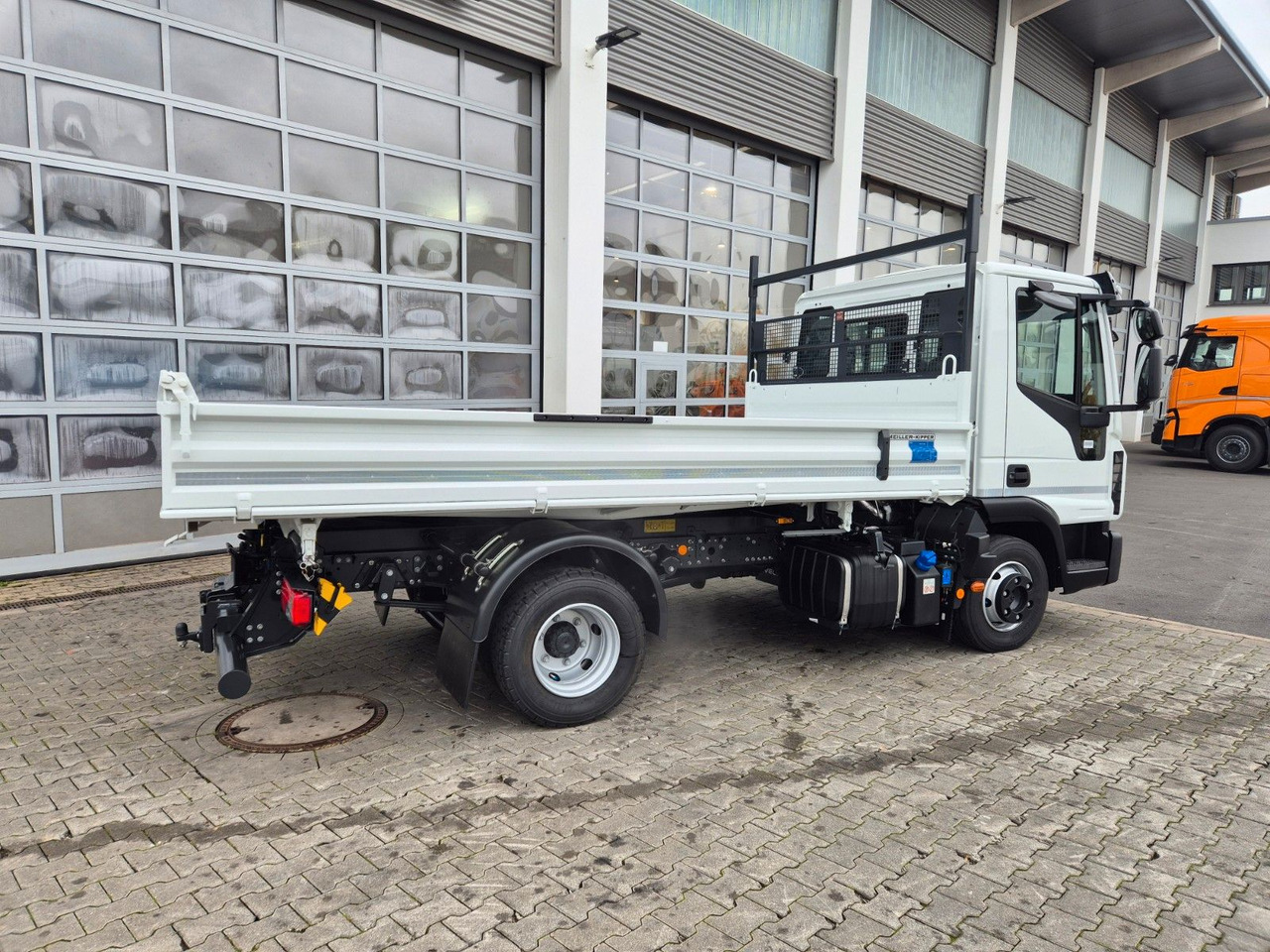 Camion benne Iveco Eurocargo ML80E21 Meiller Kipper 2x AHK 3 Sitze: photos 31