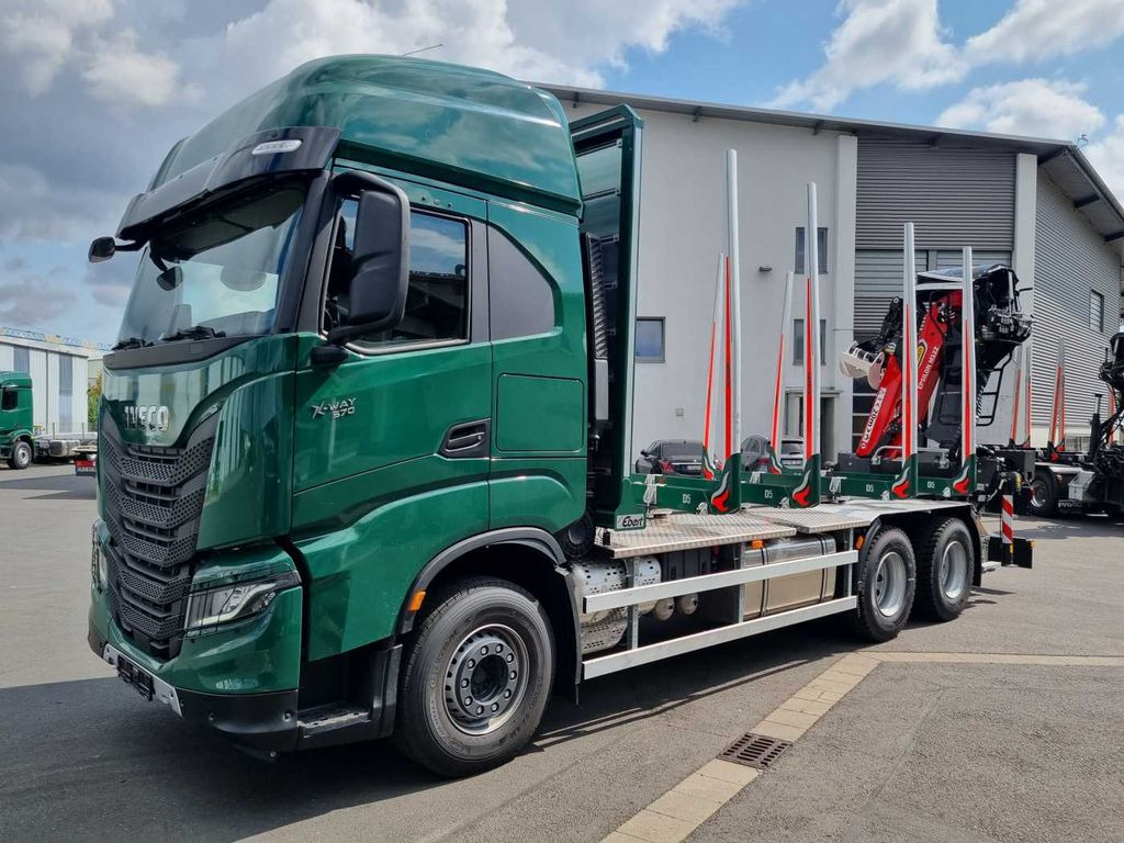 Iveco X-WAY AS300X57ZP ON+ 6x4 Palfinger Epsilon M12 Z Iveco X-WAY AS300X57ZP ON+ 6x4 Palfinger Epsilon M12 Z - Camion grumier, Camion grue: photos 3 Iveco X-WAY AS300X57ZP ON+ 6x4 Palfinger Epsilon M12 Z Iveco X-WAY AS300X57ZP ON+ 6x4 Palfinger Epsilon M12 Z - Camion grumier, Camion grue: photos 3
