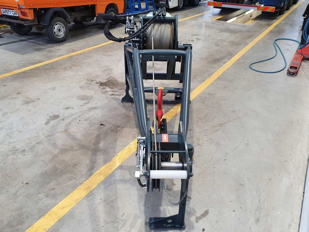 Magni Ausleger mit Seilwinde JW2000 / RTH / TH Magni Ausleger mit Seilwinde JW2000 / RTH / TH - Treuil: photos 5 Magni Ausleger mit Seilwinde JW2000 / RTH / TH Magni Ausleger mit Seilwinde JW2000 / RTH / TH - Treuil: photos 5