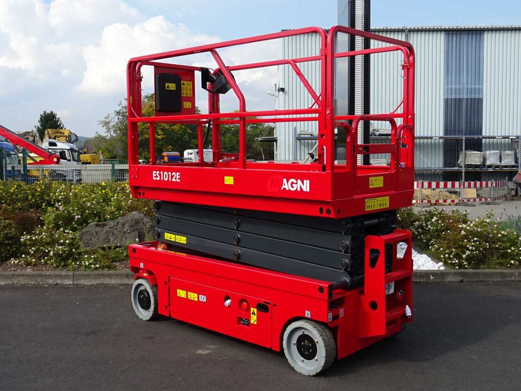 Magni ES1012E Scherenbühne // 10m Arbeitshöhe - Nacelle ciseaux: photos 3 Magni ES1012E Scherenbühne // 10m Arbeitshöhe - Nacelle ciseaux: photos 3