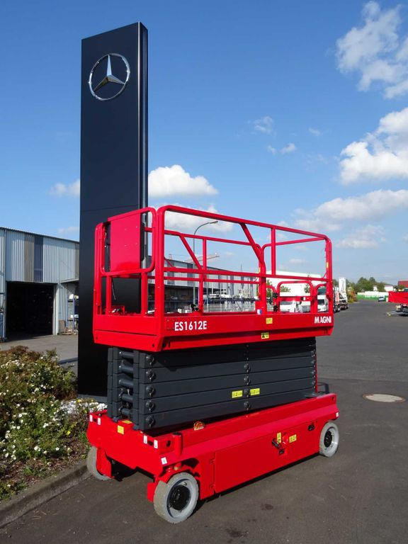 Magni ES1612E Scherenbühne // 15.7m Arbeitshöhe - Nacelle ciseaux: photos 2 Magni ES1612E Scherenbühne // 15.7m Arbeitshöhe - Nacelle ciseaux: photos 2