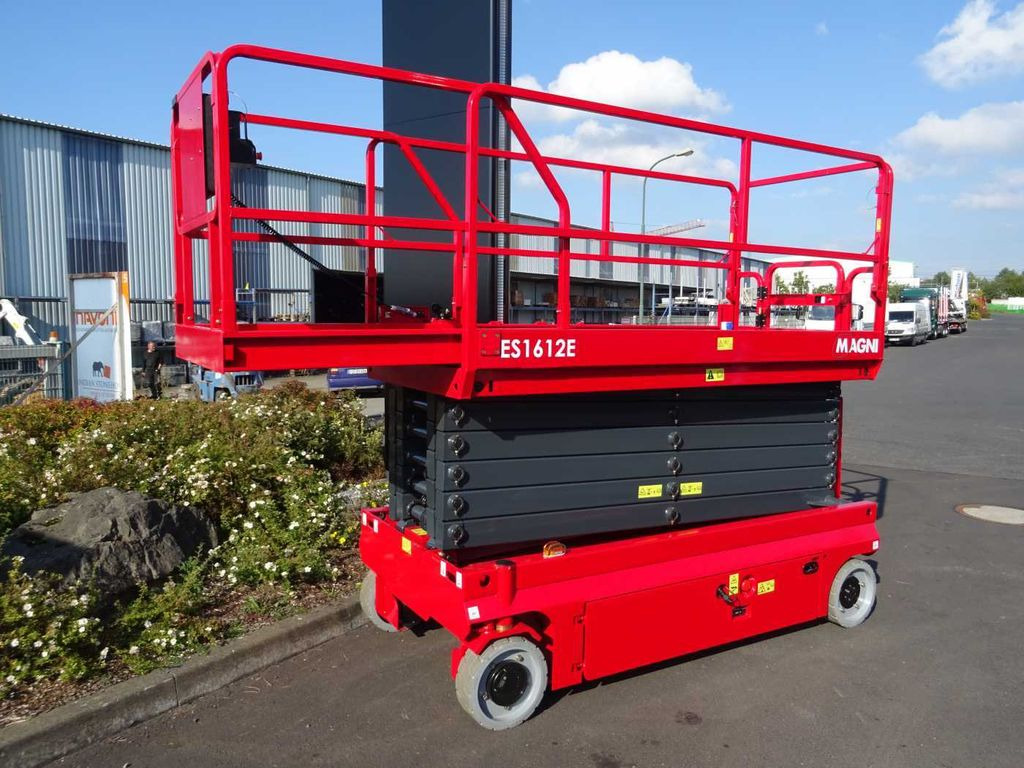 Magni ES1612E Scherenbühne // 15.7m Arbeitshöhe - Nacelle ciseaux: photos 5 Magni ES1612E Scherenbühne // 15.7m Arbeitshöhe - Nacelle ciseaux: photos 5