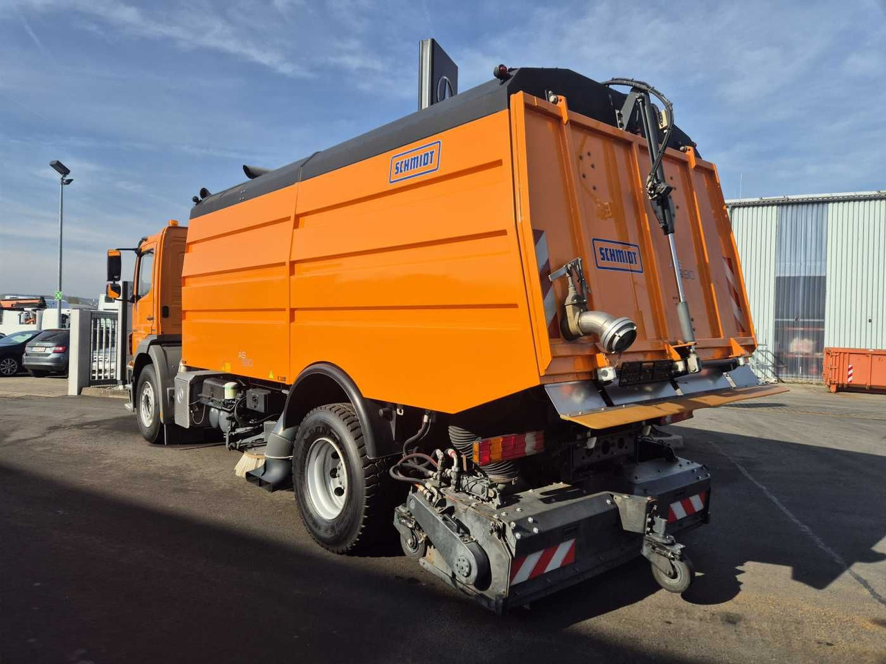 Mercedes-Benz Axor 2024 L Schmidt Airportsweeper AS 990 - Balayeuse de voirie: photos 4 Mercedes-Benz Axor 2024 L Schmidt Airportsweeper AS 990 - Balayeuse de voirie: photos 4