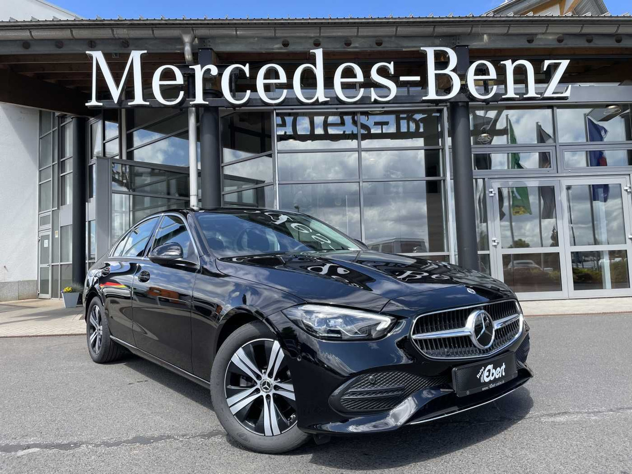 Mercedes-Benz C 180 9G Avantgarde Memory+Distr+ 360°+Keyless+L - Berline: photos 1 Mercedes-Benz C 180 9G Avantgarde Memory+Distr+ 360°+Keyless+L - Berline: photos 1