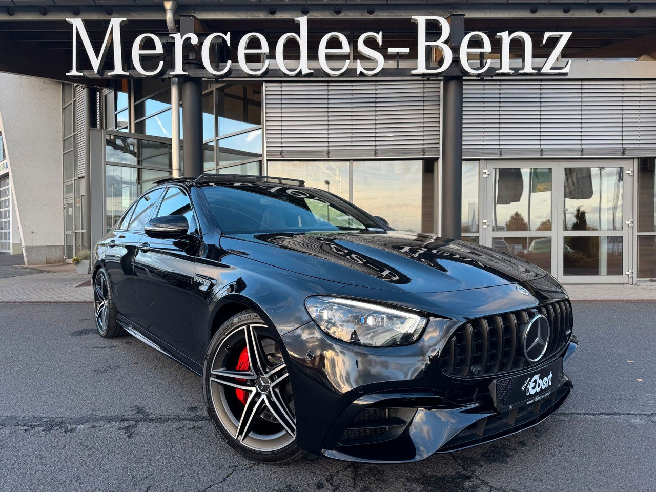 Mercedes-Benz E 63 AMG S Pano+Burm+AirM+HUD+360+uvm. - Berline: photos 1 Mercedes-Benz E 63 AMG S Pano+Burm+AirM+HUD+360+uvm. - Berline: photos 1