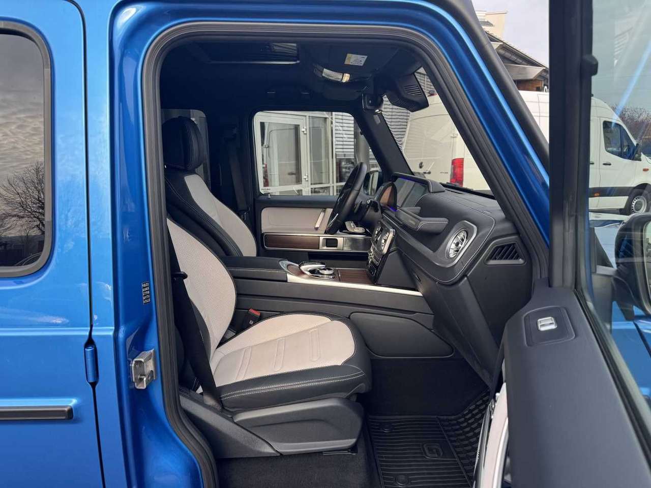 Mercedes-Benz G 500 PROFESSIONAL+DACH+BURM3D+AHK +StHz+360°+Sp — crédit-bail Mercedes-Benz G 500 PROFESSIONAL+DACH+BURM3D+AHK +StHz+360°+Sp: photos 6