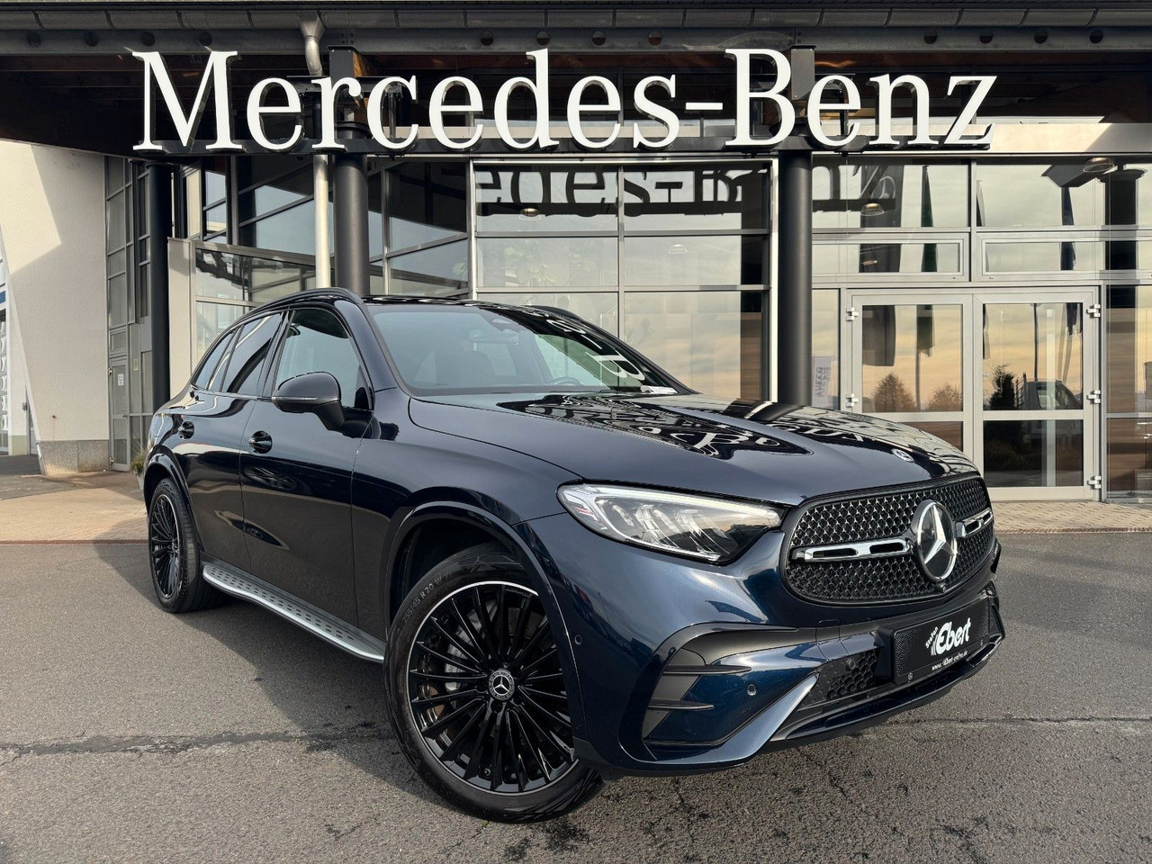 Mercedes-Benz GLC 300 4M+AMG+Pano+Burm+360+Memory - SUV: photos 1 Mercedes-Benz GLC 300 4M+AMG+Pano+Burm+360+Memory - SUV: photos 1