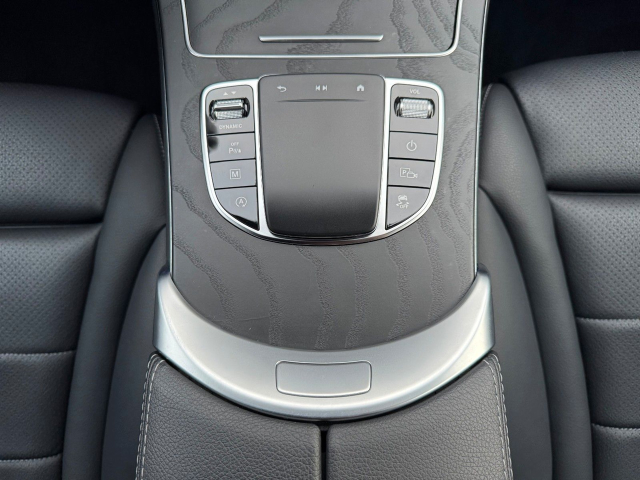 Coupé Mercedes-Benz GLC 400d 4M Coupe+AMG+Massage+AHK+Memory: photos 18 Coupé Mercedes-Benz GLC 400d 4M Coupe+AMG+Massage+AHK+Memory: photos 18