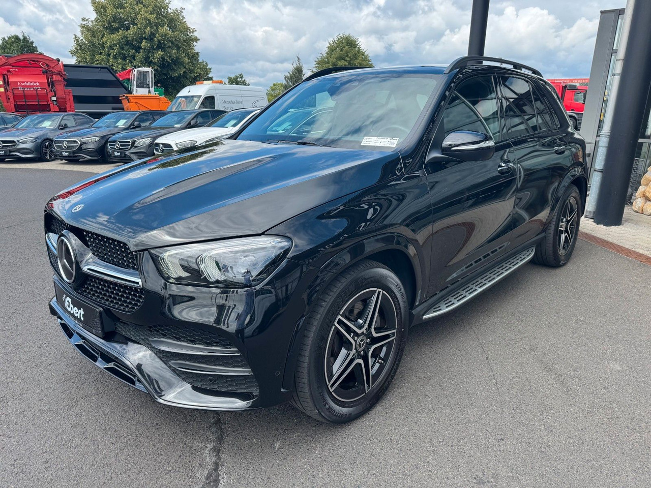 Mercedes-Benz GLE 350de 4M AMG+Pano+AHK+Burm+Distr++HUD+360+ - SUV: photos 2 Mercedes-Benz GLE 350de 4M AMG+Pano+AHK+Burm+Distr++HUD+360+ - SUV: photos 2
