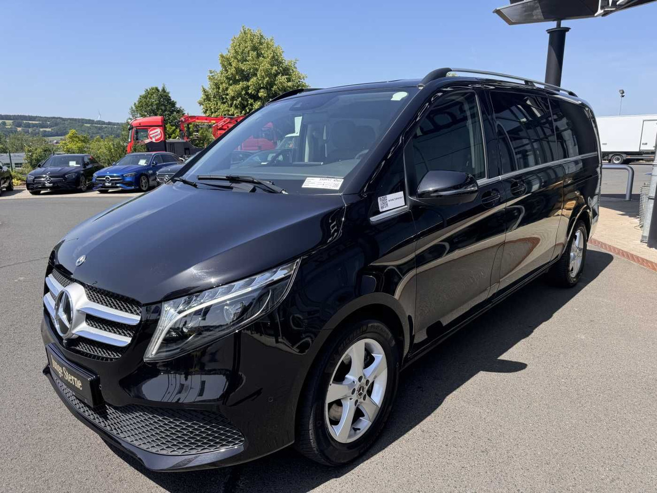 Mercedes-Benz V 300 d 4MATIC AVA 3430 AHK2,5 DISTRONIC 360 - Voiture: photos 3 Mercedes-Benz V 300 d 4MATIC AVA 3430 AHK2,5 DISTRONIC 360 - Voiture: photos 3