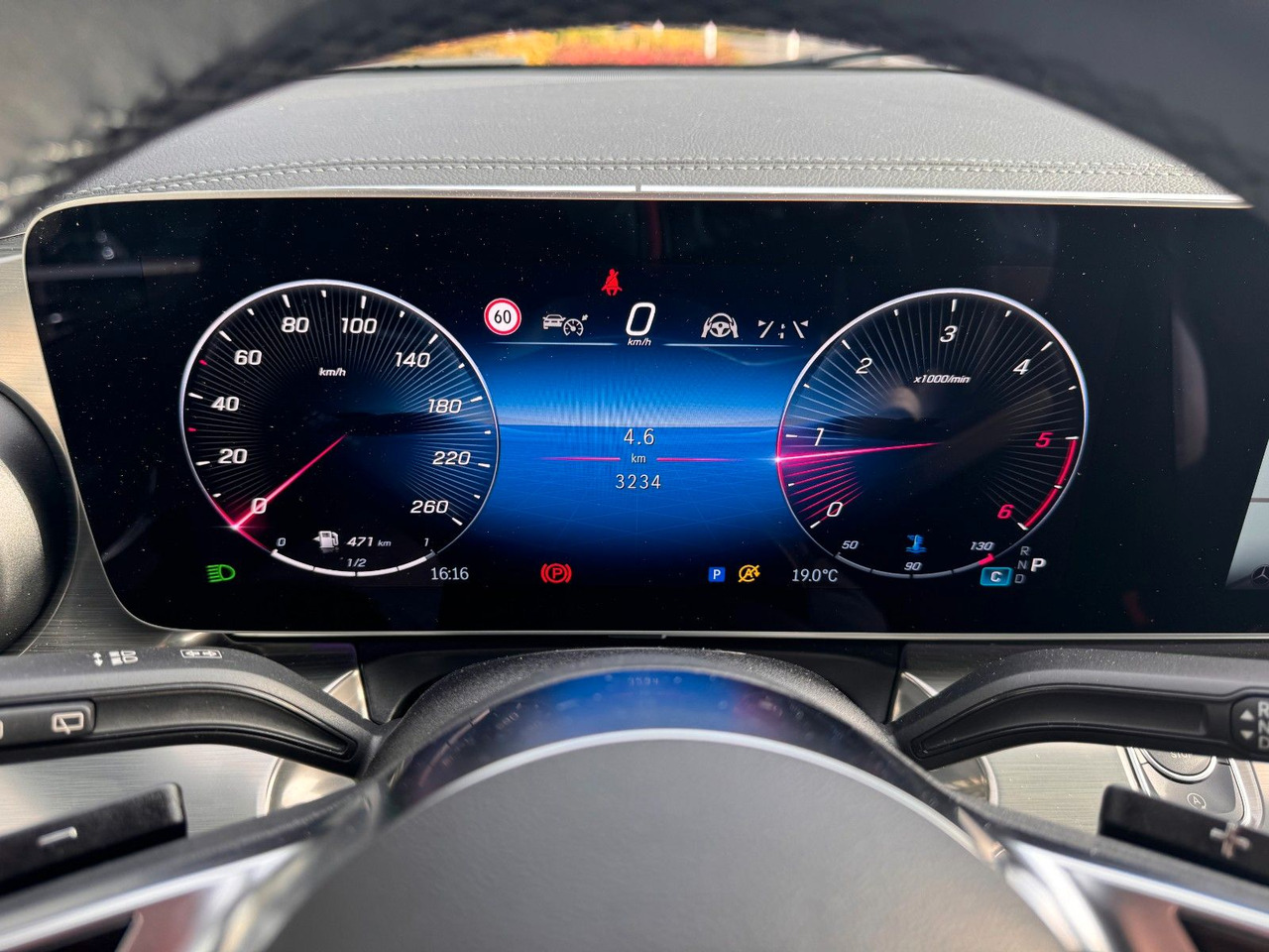 Transport de personnes Mercedes-Benz V 300 d EXCLUSIVE AIRMATIC AHK2,5 Standheiz: photos 18