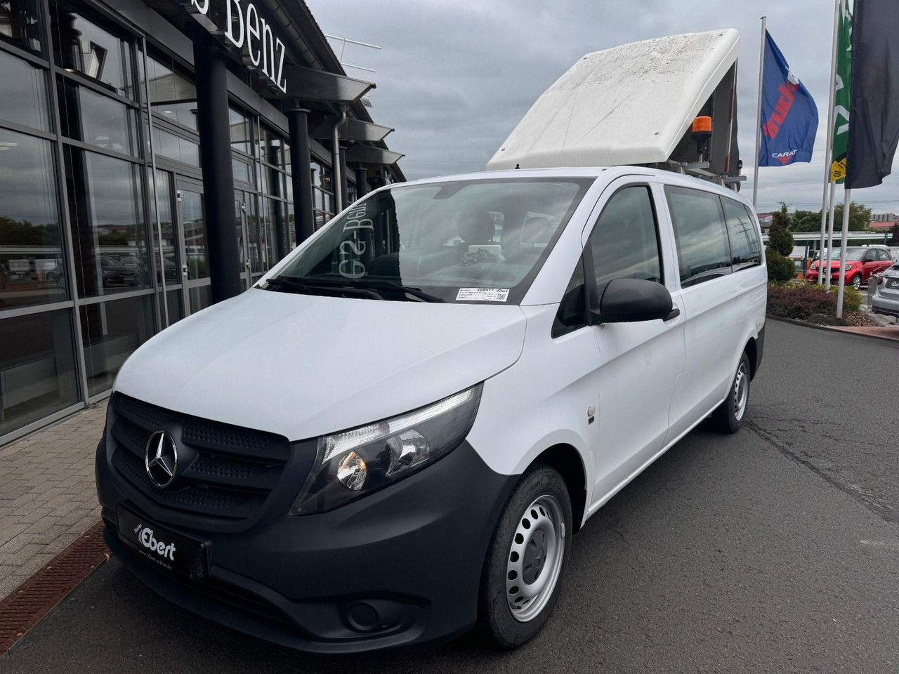 Mercedes-Benz Vito 111 CDI Tourer Begleitfahrzeug BF3+ / WVZ - Transport de personnes: photos 5 Mercedes-Benz Vito 111 CDI Tourer Begleitfahrzeug BF3+ / WVZ - Transport de personnes: photos 5