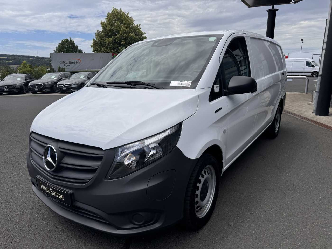 Mercedes-Benz eVito 112 Klima Kamera Navi SHZ Tempomat - Fourgonnette, Utilitaire électrique: photos 3 Mercedes-Benz eVito 112 Klima Kamera Navi SHZ Tempomat - Fourgonnette, Utilitaire électrique: photos 3