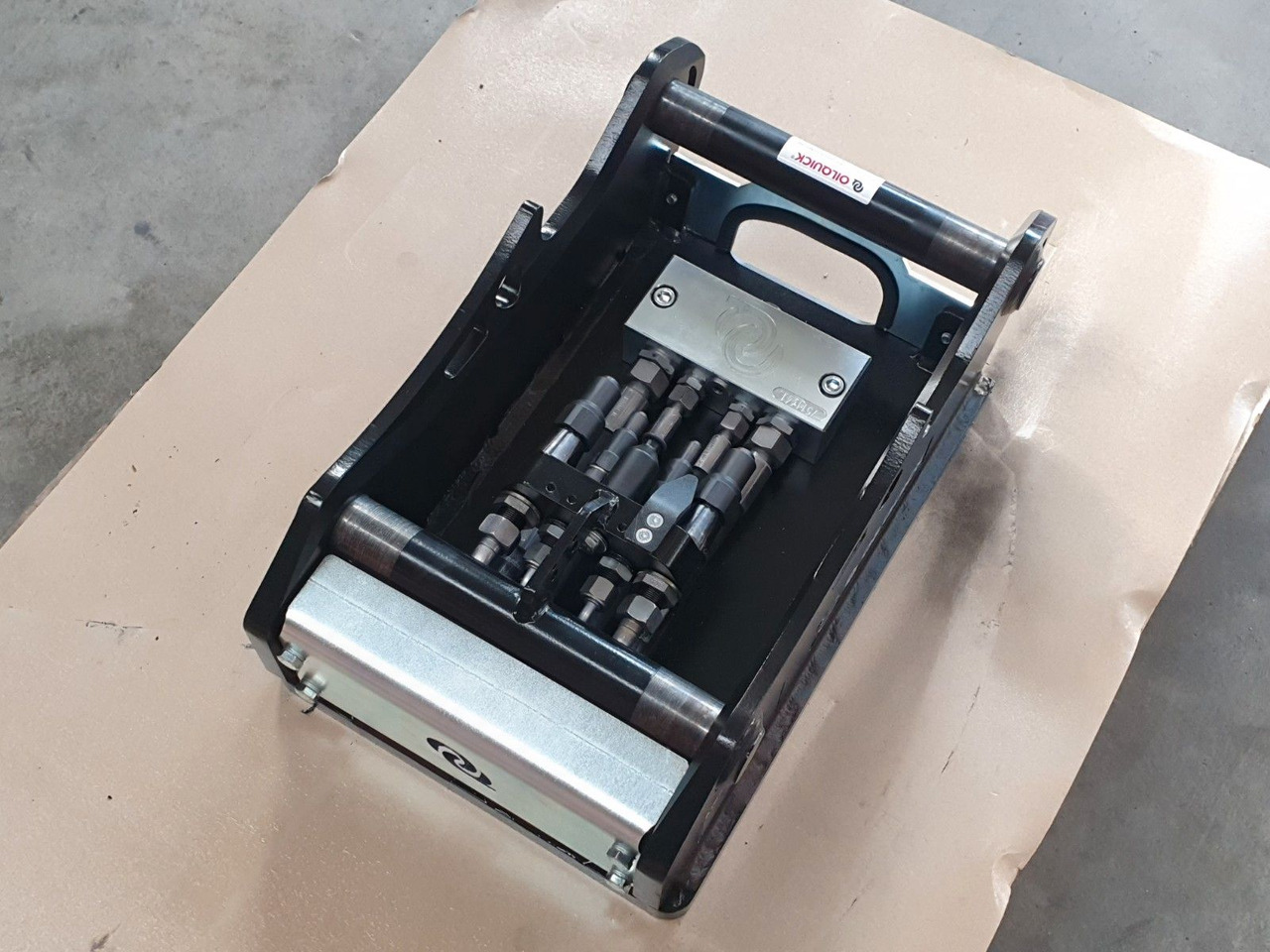 OilQuick OQ45-5 Adapterplatte für Westtech &mehr - Attache rapide: photos 4 OilQuick OQ45-5 Adapterplatte für Westtech &mehr - Attache rapide: photos 4