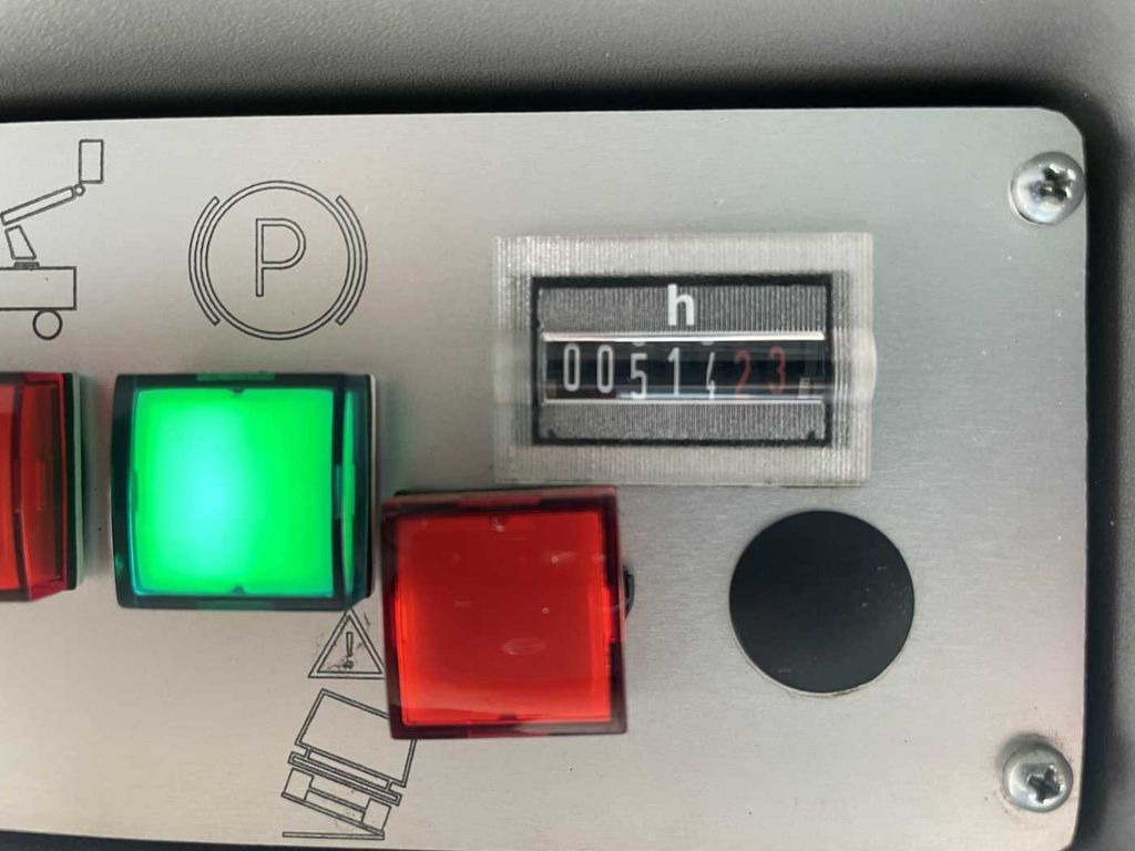 Camion avec nacelle, Véhicule utilitaire Renault Master 2.3 dCi / France Elevateur 121FT, 12m Renault Master 2.3 dCi / France Elevateur 121FT, 12m: photos 14 Camion avec nacelle, Véhicule utilitaire Renault Master 2.3 dCi / France Elevateur 121FT, 12m Renault Master 2.3 dCi / France Elevateur 121FT, 12m: photos 14