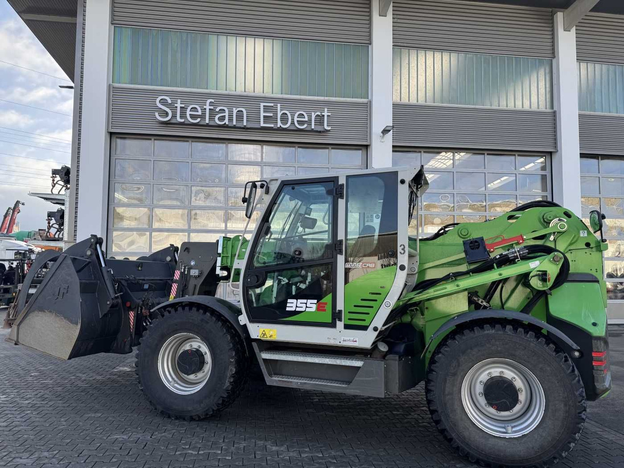 Sennebogen 355 E / Greifschaufel / nur 998h! - Chargeuse sur pneus: photos 4 Sennebogen 355 E / Greifschaufel / nur 998h! - Chargeuse sur pneus: photos 4