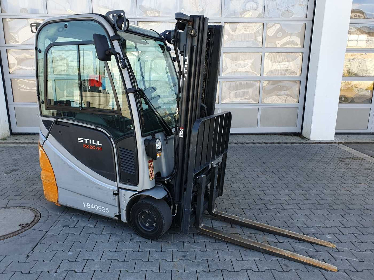 Still RX20-14 / 2023 / Triplex: 4.60m! / 2.604h / SS - Chariot élévateur électrique: photos 2 Still RX20-14 / 2023 / Triplex: 4.60m! / 2.604h / SS - Chariot élévateur électrique: photos 2