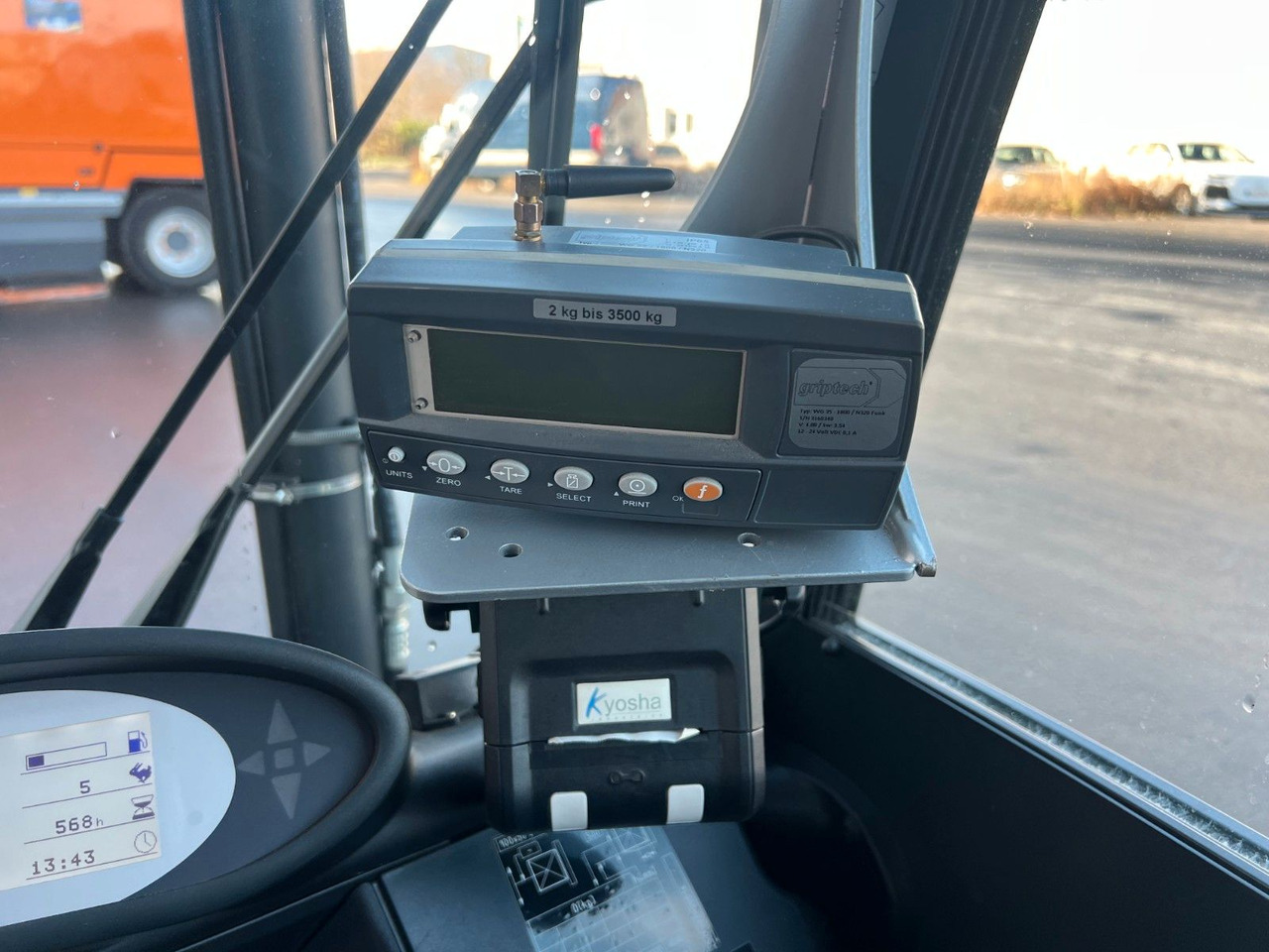 Chariot élévateur diesel Still RX70-30 / Triplex: 4.60m / nur 568h / SS / Waage: photos 17 Chariot élévateur diesel Still RX70-30 / Triplex: 4.60m / nur 568h / SS / Waage: photos 17