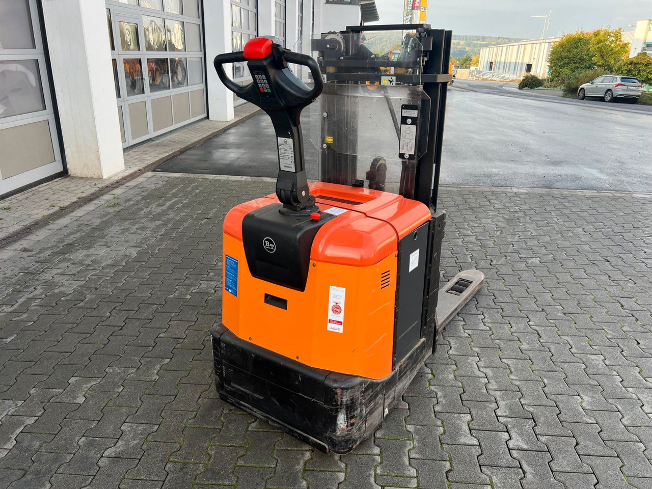 Toyota SPE 125 L / nur 382h ! / Hochhubwagen /  3.350mm - Gerbeur: photos 4 Toyota SPE 125 L / nur 382h ! / Hochhubwagen /  3.350mm - Gerbeur: photos 4