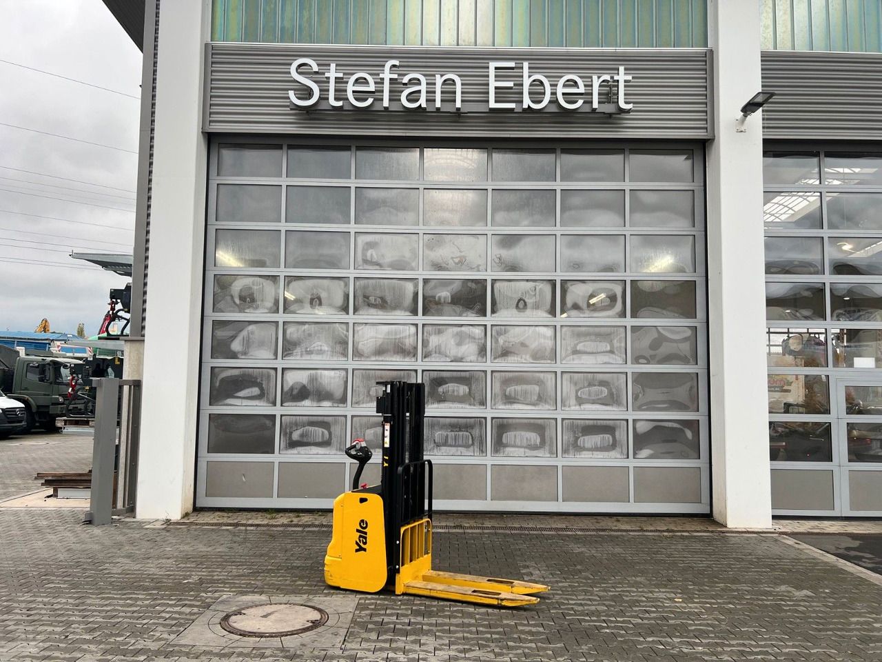 Yale MS 12 AC / Triplex: 4m! / nur 229h! / 2014 - Gerbeur: photos 1 Yale MS 12 AC / Triplex: 4m! / nur 229h! / 2014 - Gerbeur: photos 1