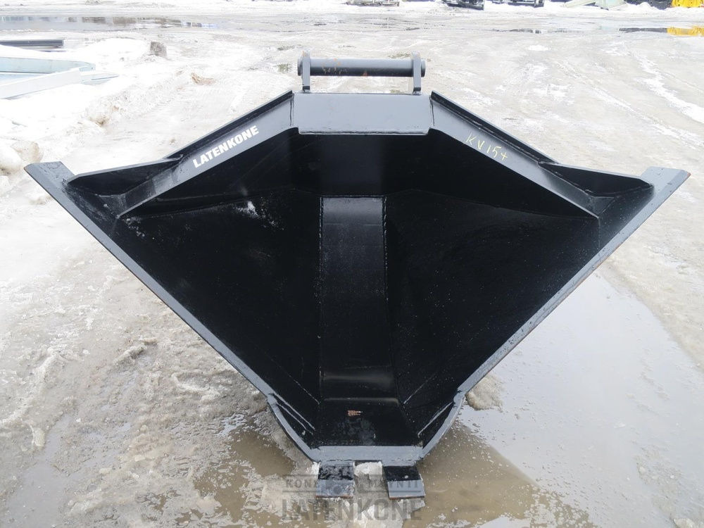 Laten Pelto-ojakauha 550L S60 10-13ton - Godet pour Engins de chantier: photos 2 Laten Pelto-ojakauha 550L S60 10-13ton - Godet pour Engins de chantier: photos 2
