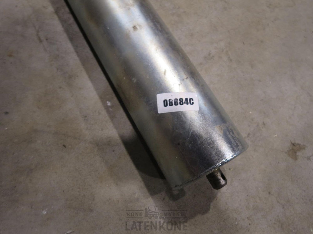 Metso Conveyor roller 108-20Cx670 496446-1 Kuljetinrulla - Pièces de rechange pour Concasseur: photos 3 Metso Conveyor roller 108-20Cx670 496446-1 Kuljetinrulla - Pièces de rechange pour Concasseur: photos 3