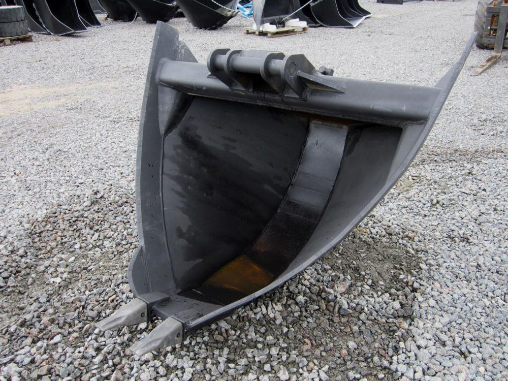 Rinne Metsäojakauha 800L NTP10 - Godet pour Engins de chantier: photos 1 Rinne Metsäojakauha 800L NTP10 - Godet pour Engins de chantier: photos 1