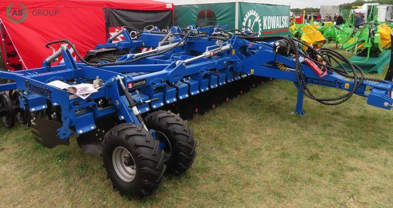 Awemak hydraulically folding heavy disc harrow Goliath CBTHD60, 6 m - Cover crop: photos 1 Awemak hydraulically folding heavy disc harrow Goliath CBTHD60, 6 m - Cover crop: photos 1